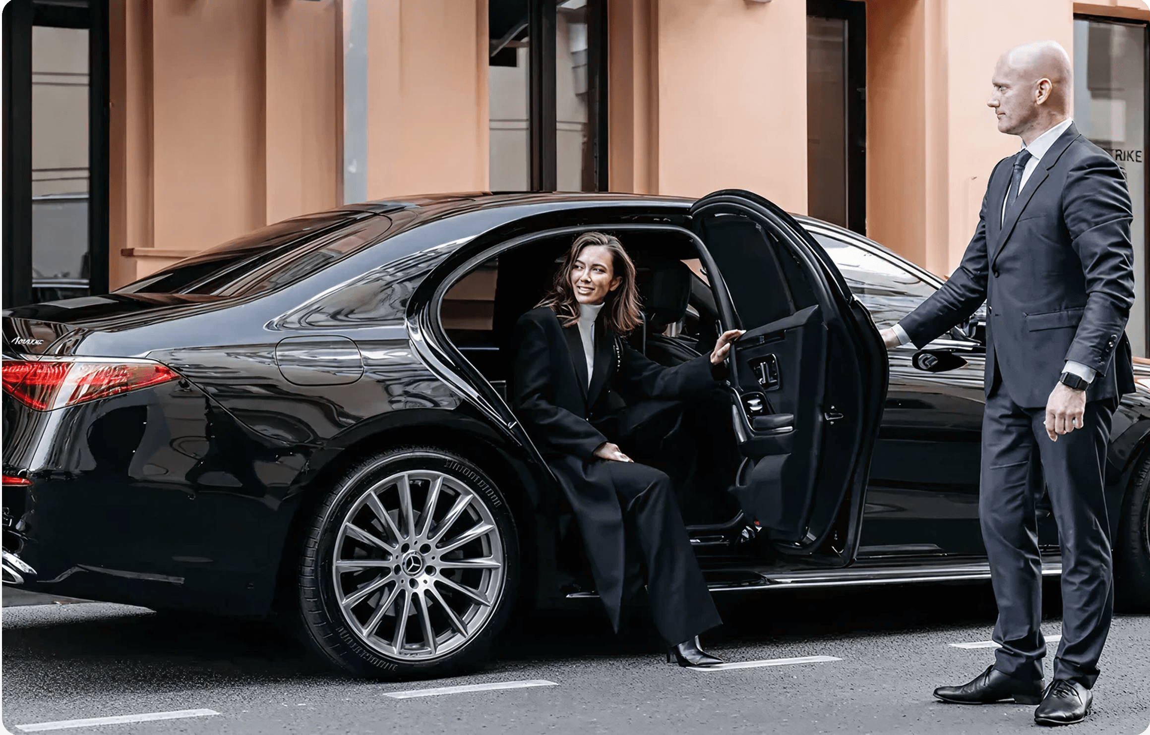 Premium chauffeur service in Leeds